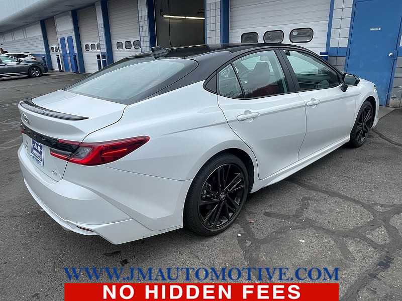 Used 2025 Toyota Camry XSE image 5