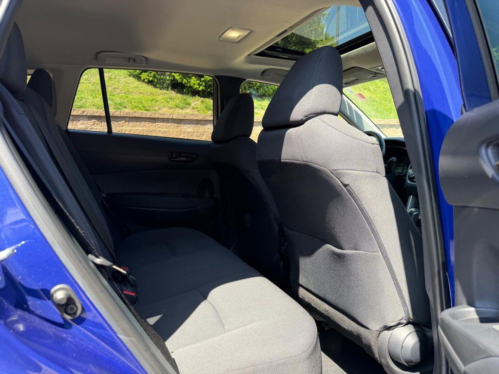 Used 2023 Toyota Corolla Cross LE w/ Moonroof Package image 10
