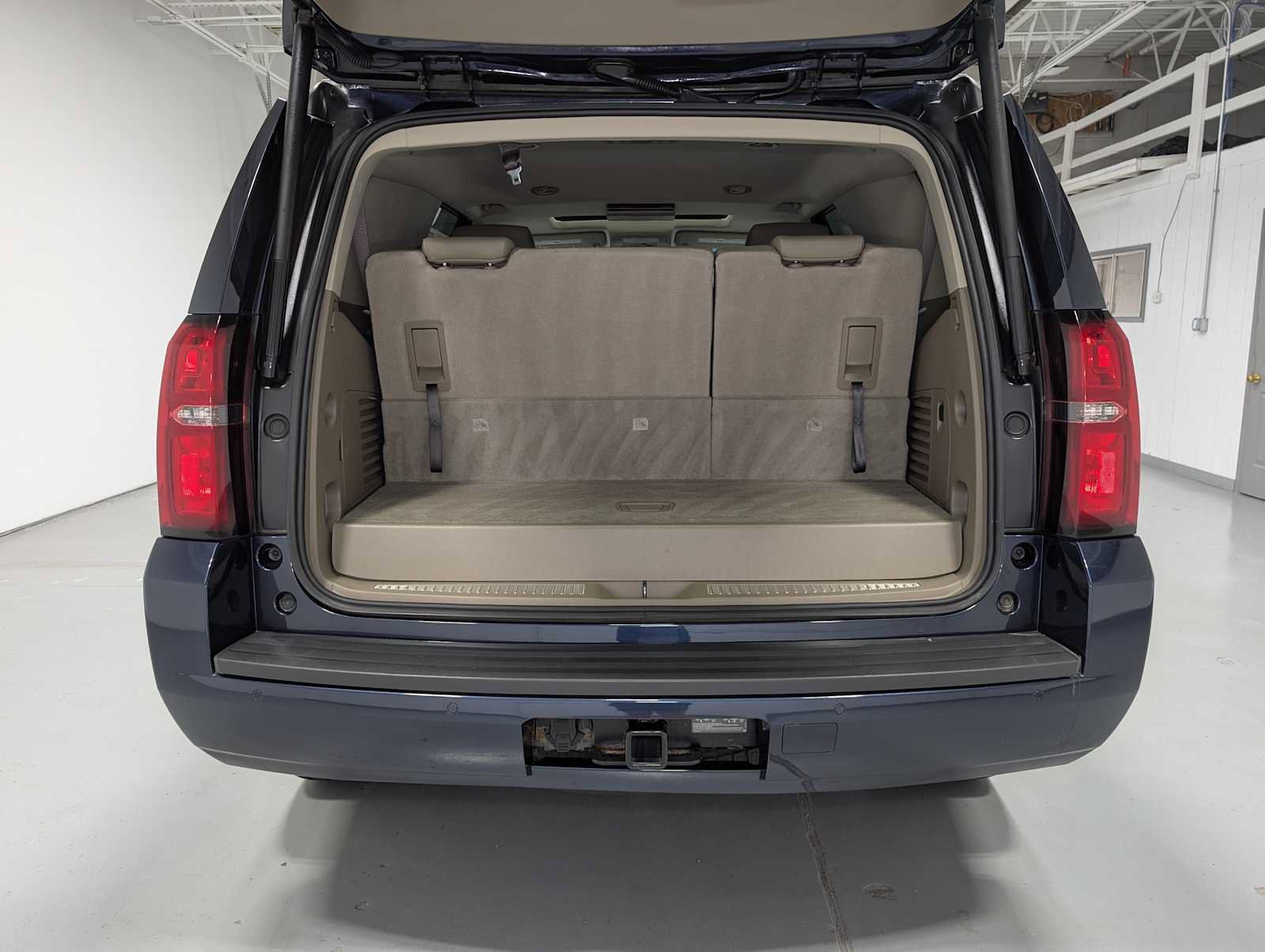 Used 2019 Chevrolet Tahoe LT AWD/4WD image 43