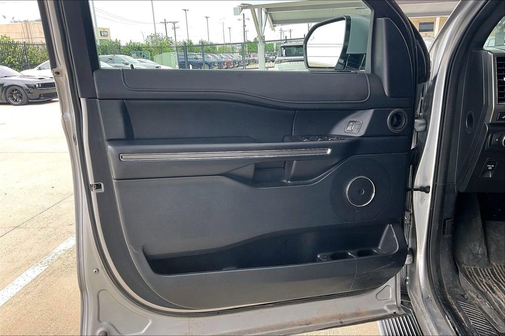 Used 2021 Ford Expedition Max XLT RWD image 17