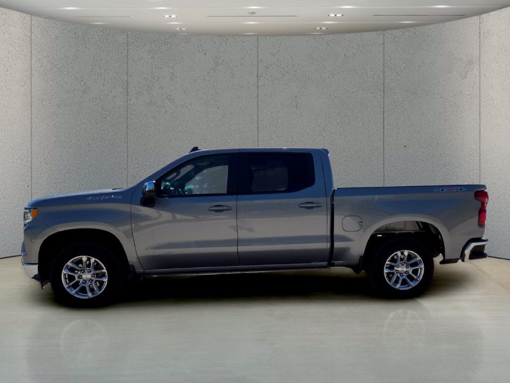 Used 2023 Chevrolet Silverado 1500 LT AWD/4WD image 10