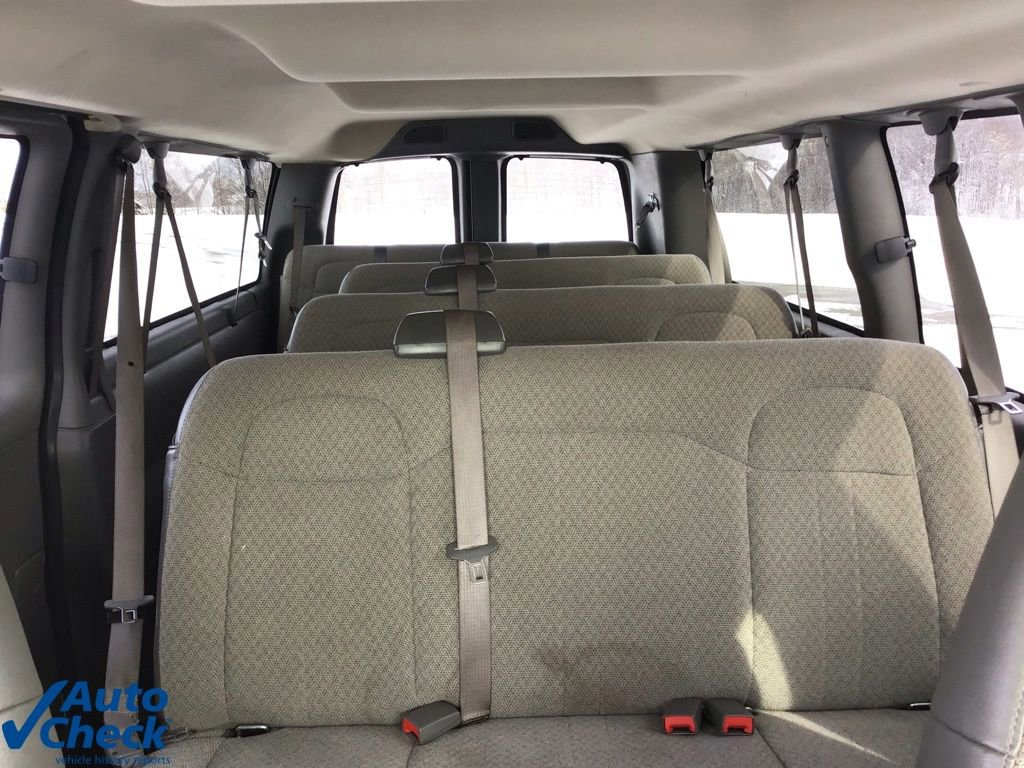 Used 2023 Chevrolet Express 3500 LT w/ LT Preferred Equipment Group image 16