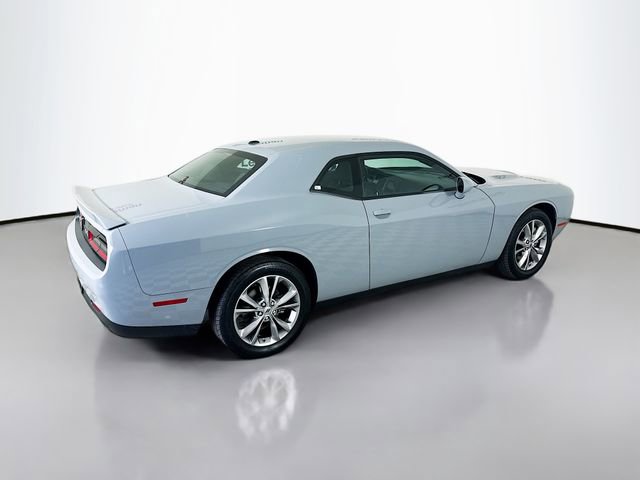 Used 2022 Dodge Challenger SXT w/ Cold Weather Group image 7