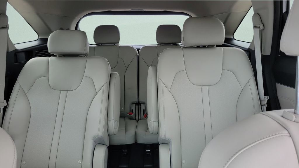 Used 2023 Kia Sorento SX image 10