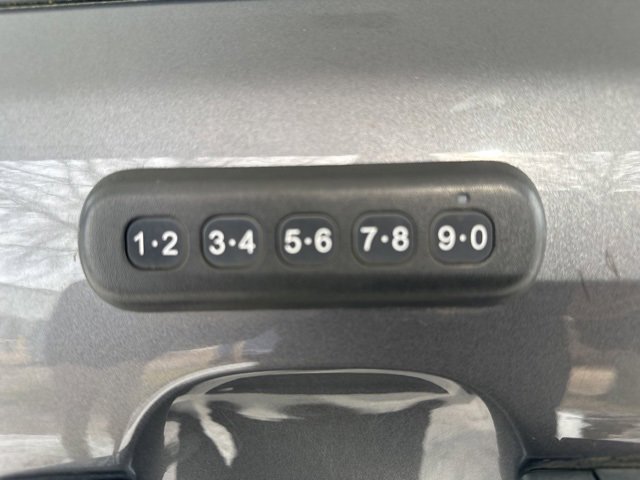 Used 2021 Ford Ranger Lariat w/ Equipment Group 501A High image 13