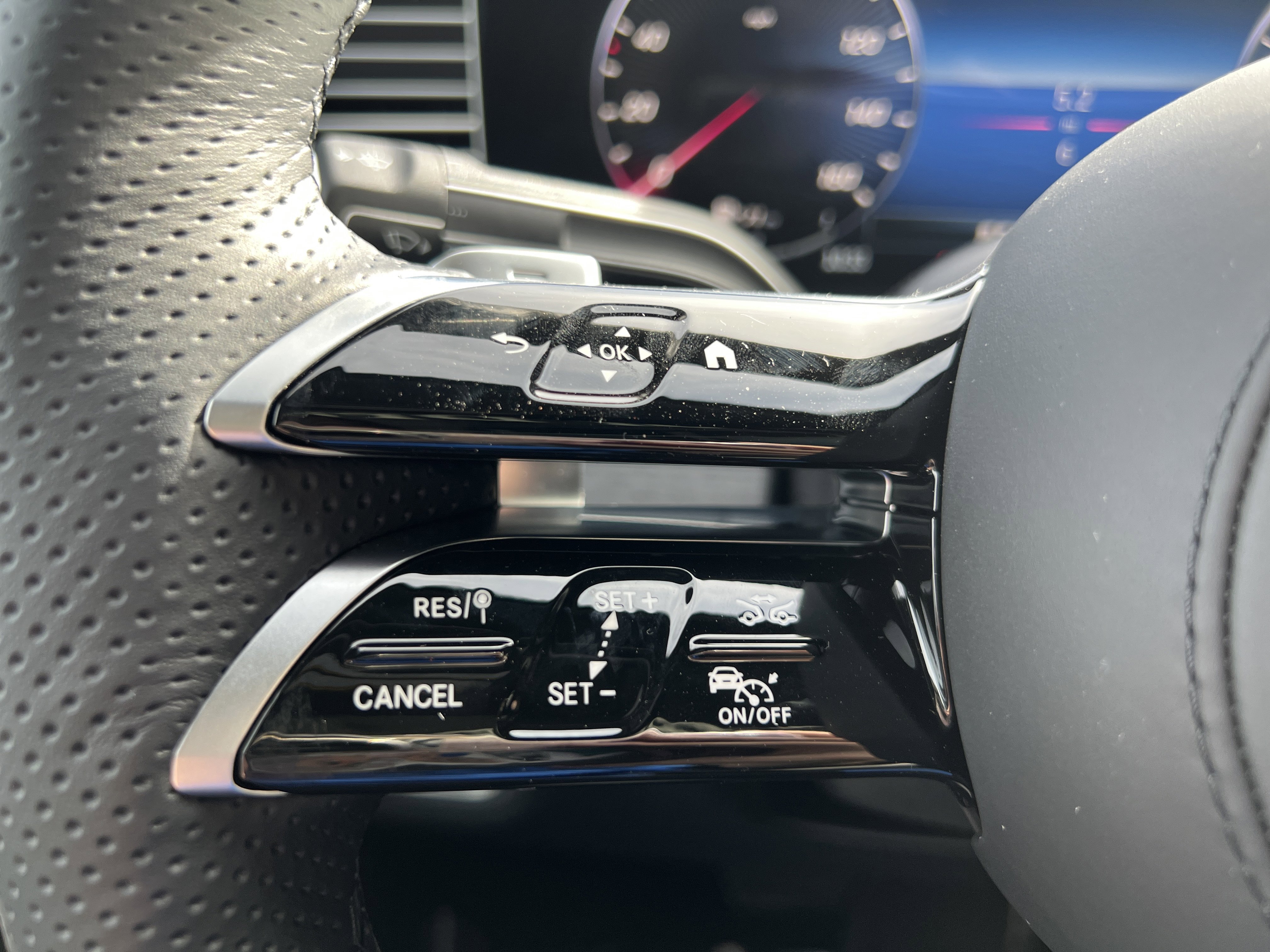 New 2026 Mercedes-Benz GLE 450 4MATIC Coupe image 16