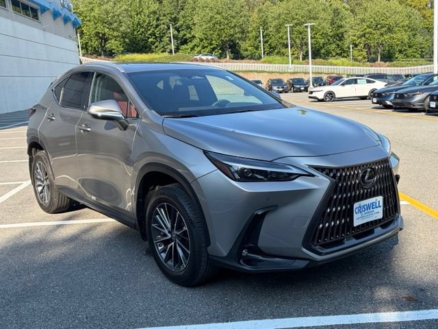Used 2023 Lexus NX 350 AWD image 2
