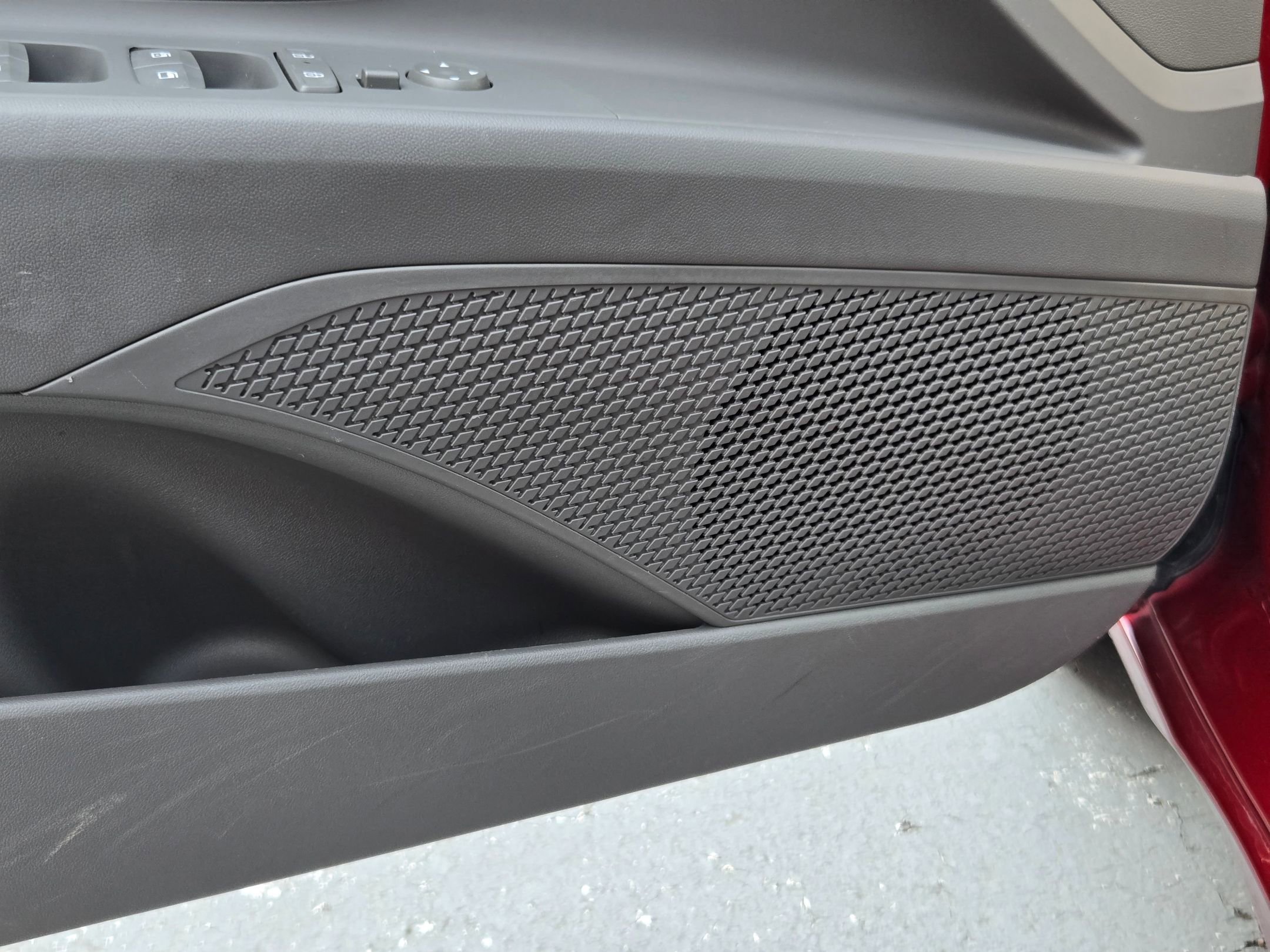 Used 2024 Hyundai Elantra SEL FWD image 22