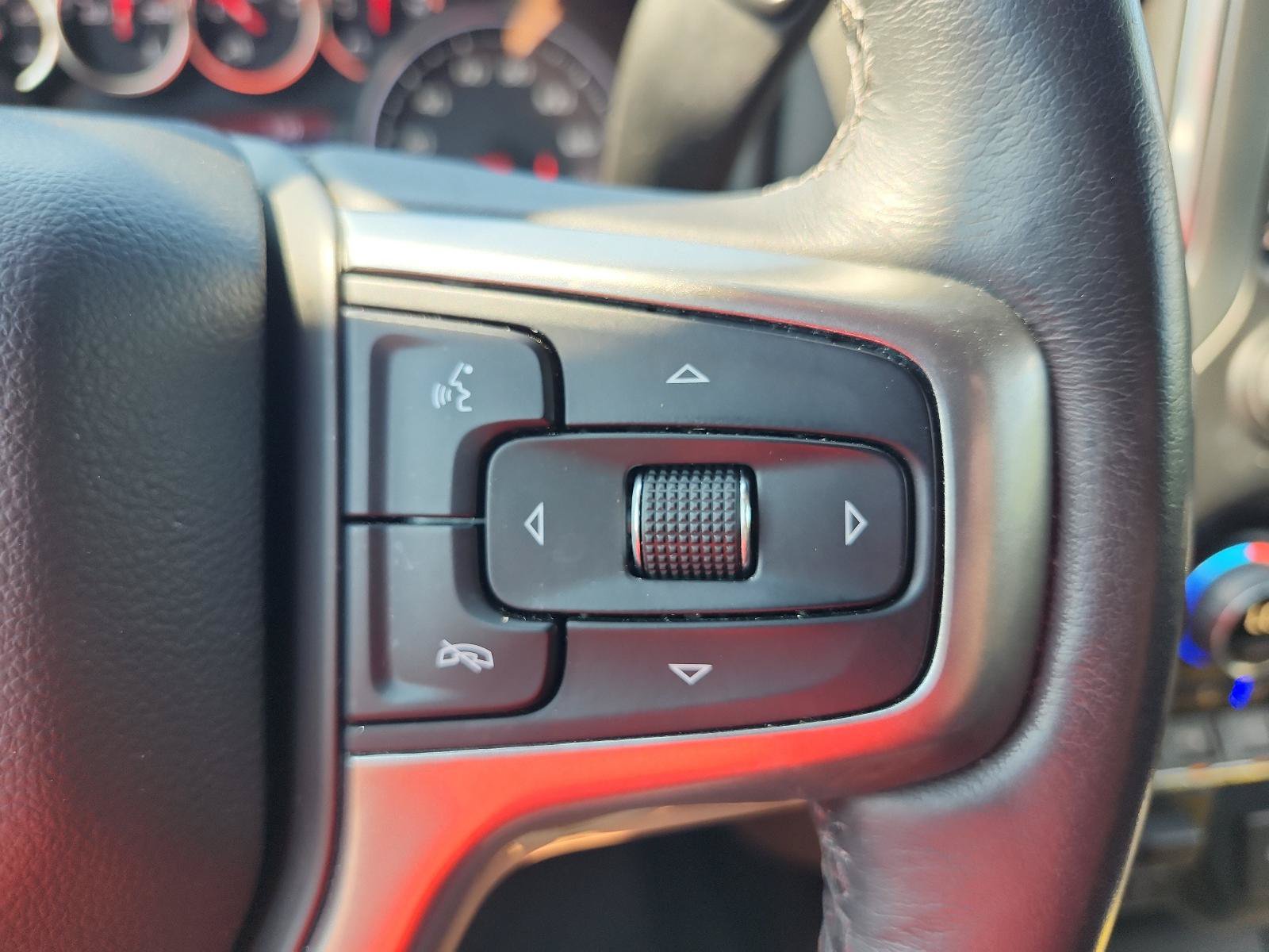 Used 2019 Chevrolet Silverado 1500 LTZ AWD/4WD image 29