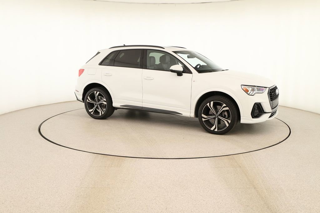 Used 2024 Audi Q3 2.0T Premium Plus w/ Premium Plus Package AWD/4WD image 10