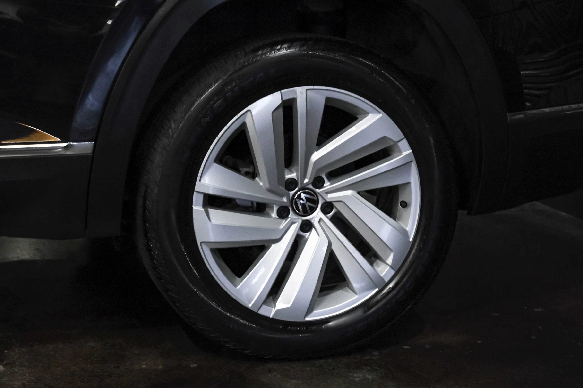 Used 2021 Volkswagen Atlas SEL AWD/4WD image 52