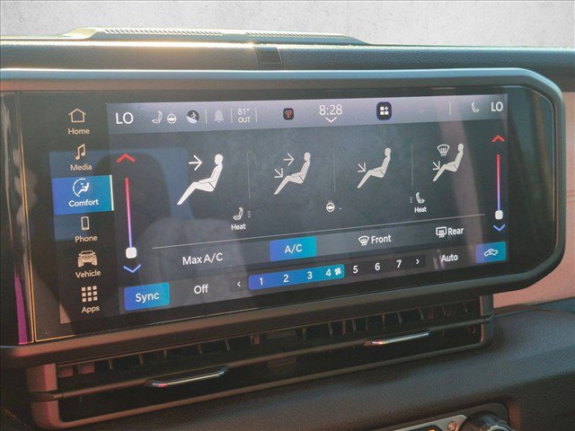 Used 2024 Jeep Gladiator Sport AWD/4WD image 18