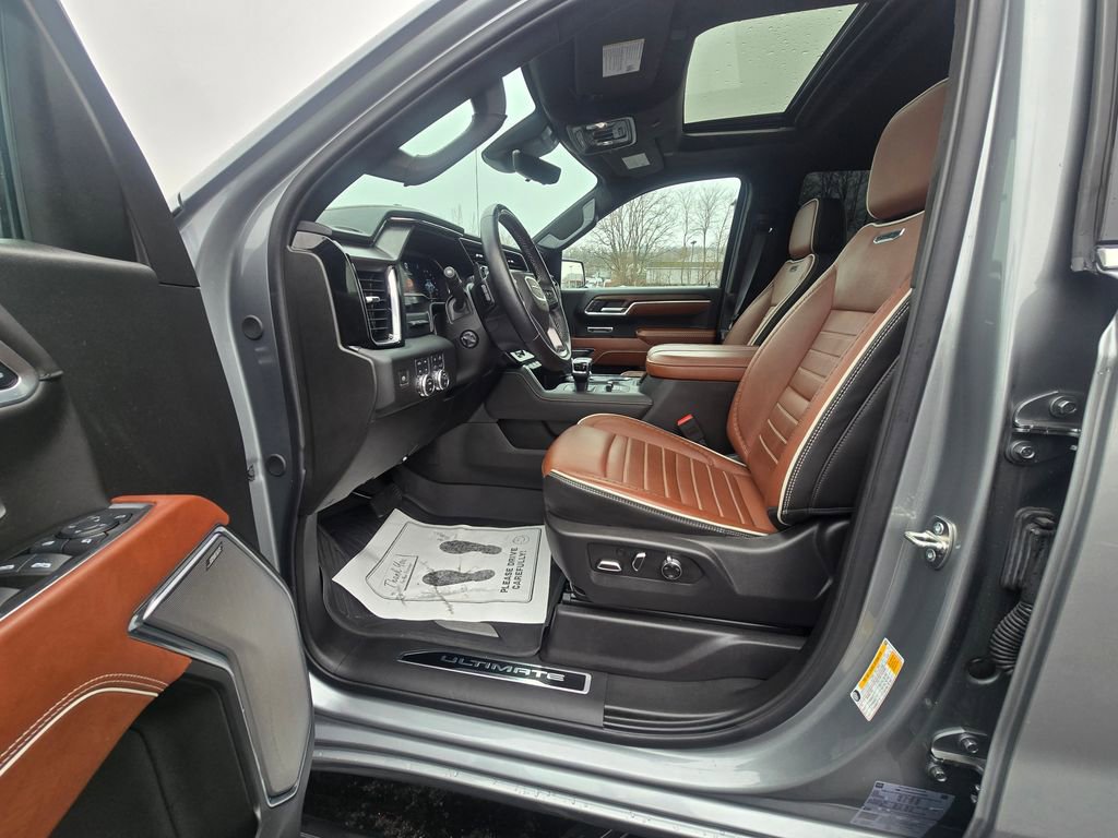 Used 2024 GMC Sierra 1500 Denali Ultimate image 16