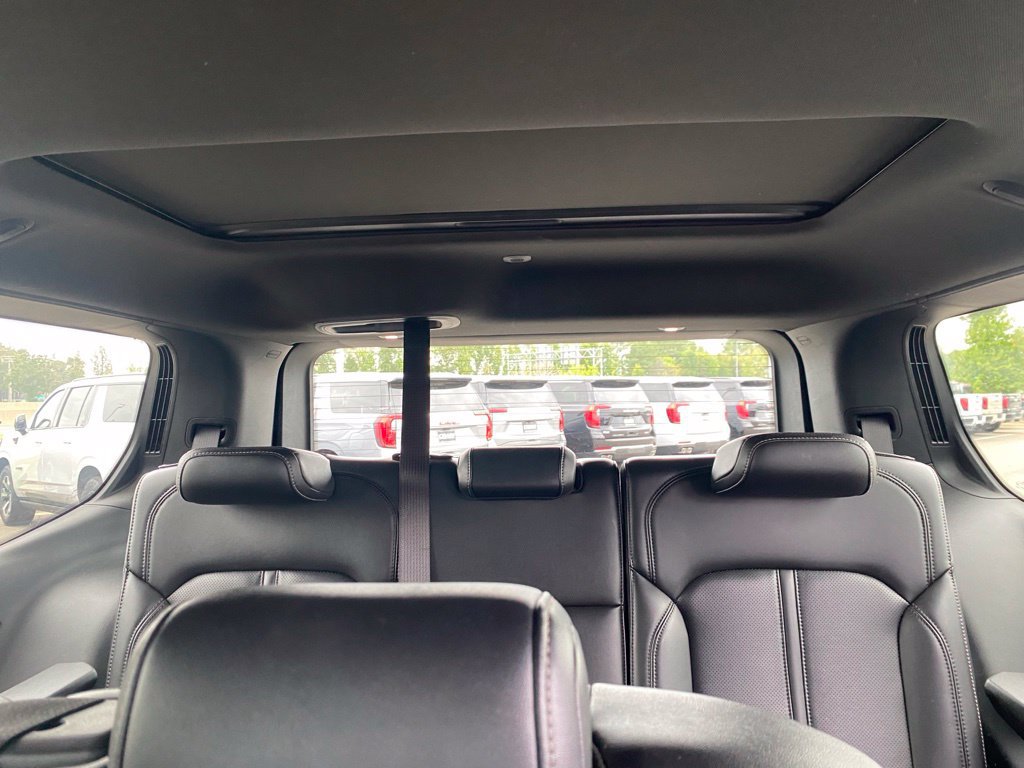 Used 2022 Jeep Wagoneer Series I w/ Convenience Group I AWD/4WD image 29