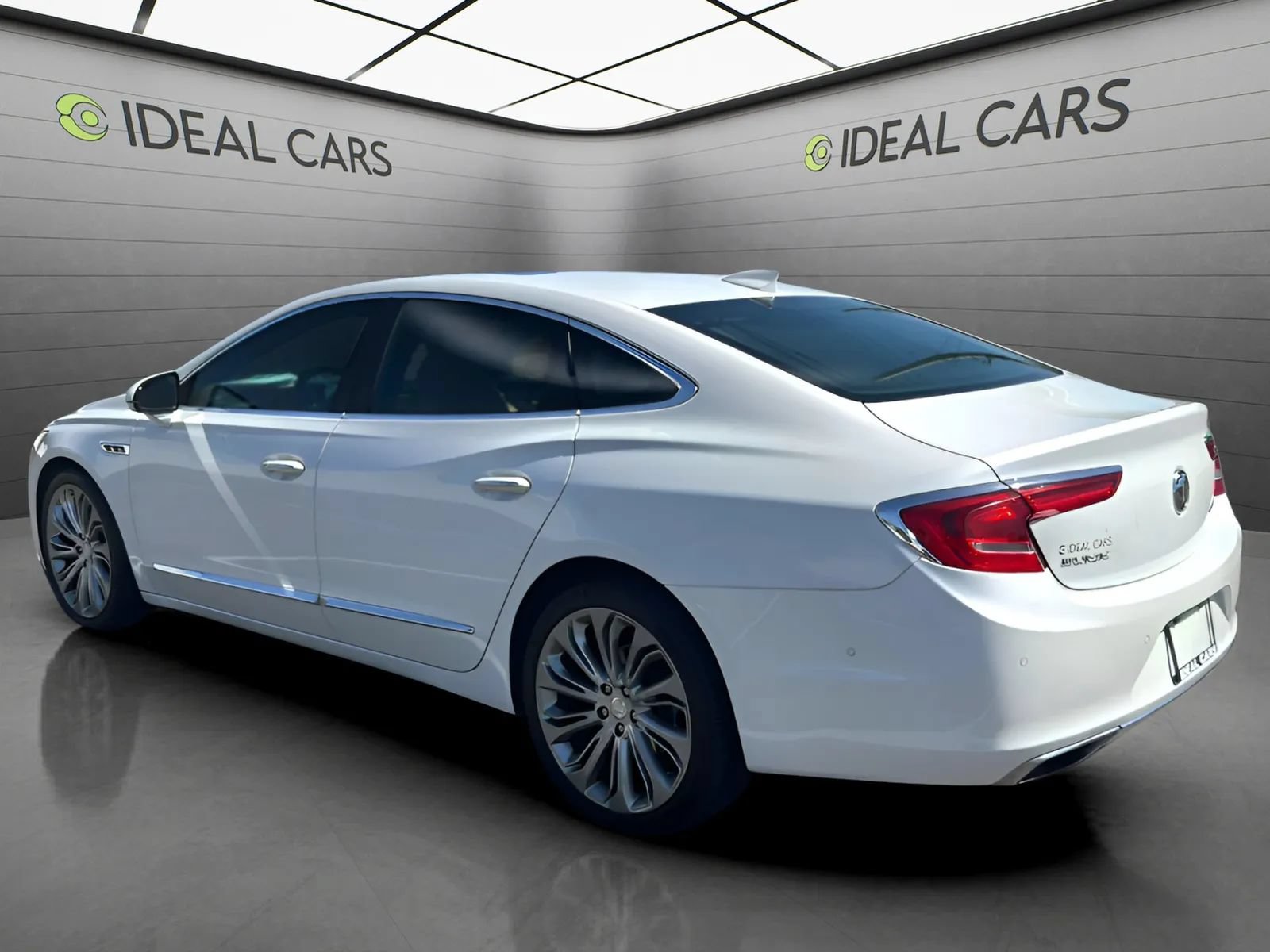Used 2017 Buick LaCrosse Premium w/ Driver Confidence Package #2 FWD image 8