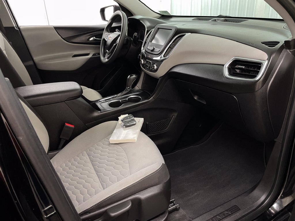 Certified 2018 Chevrolet Equinox LS AWD/4WD image 34