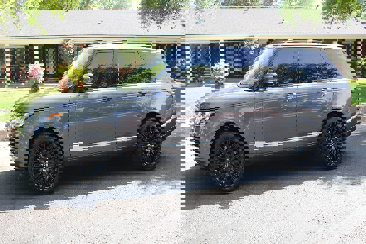 Used 2016 Land Rover Range Rover Supercharged AWD/4WD image 60