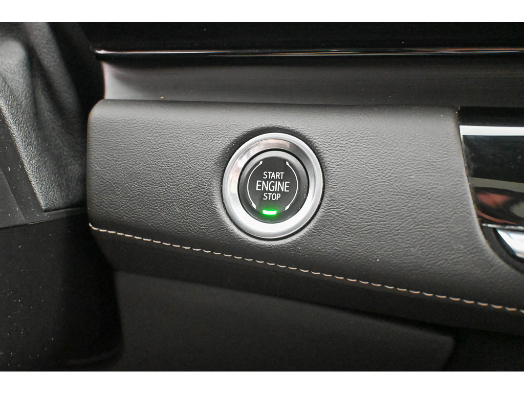 Certified 2023 Cadillac Escalade Premium Luxury AWD/4WD image 48