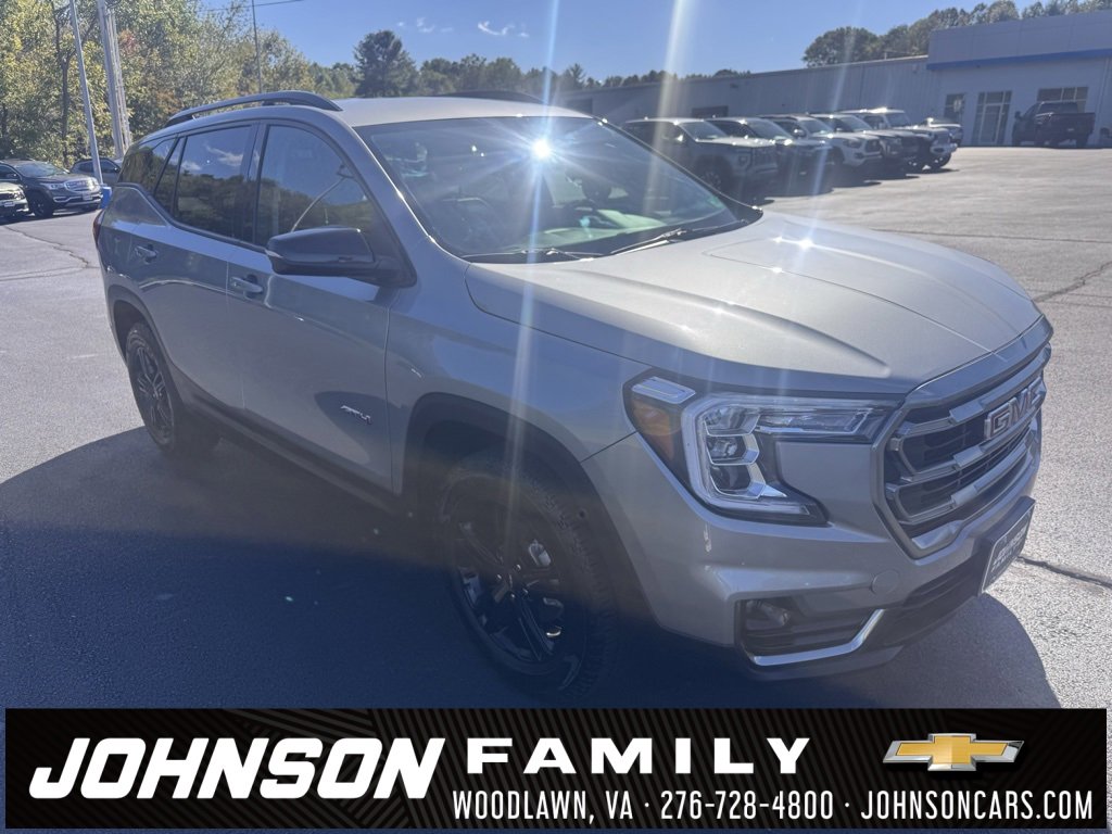 Used 2023 GMC Terrain AT4