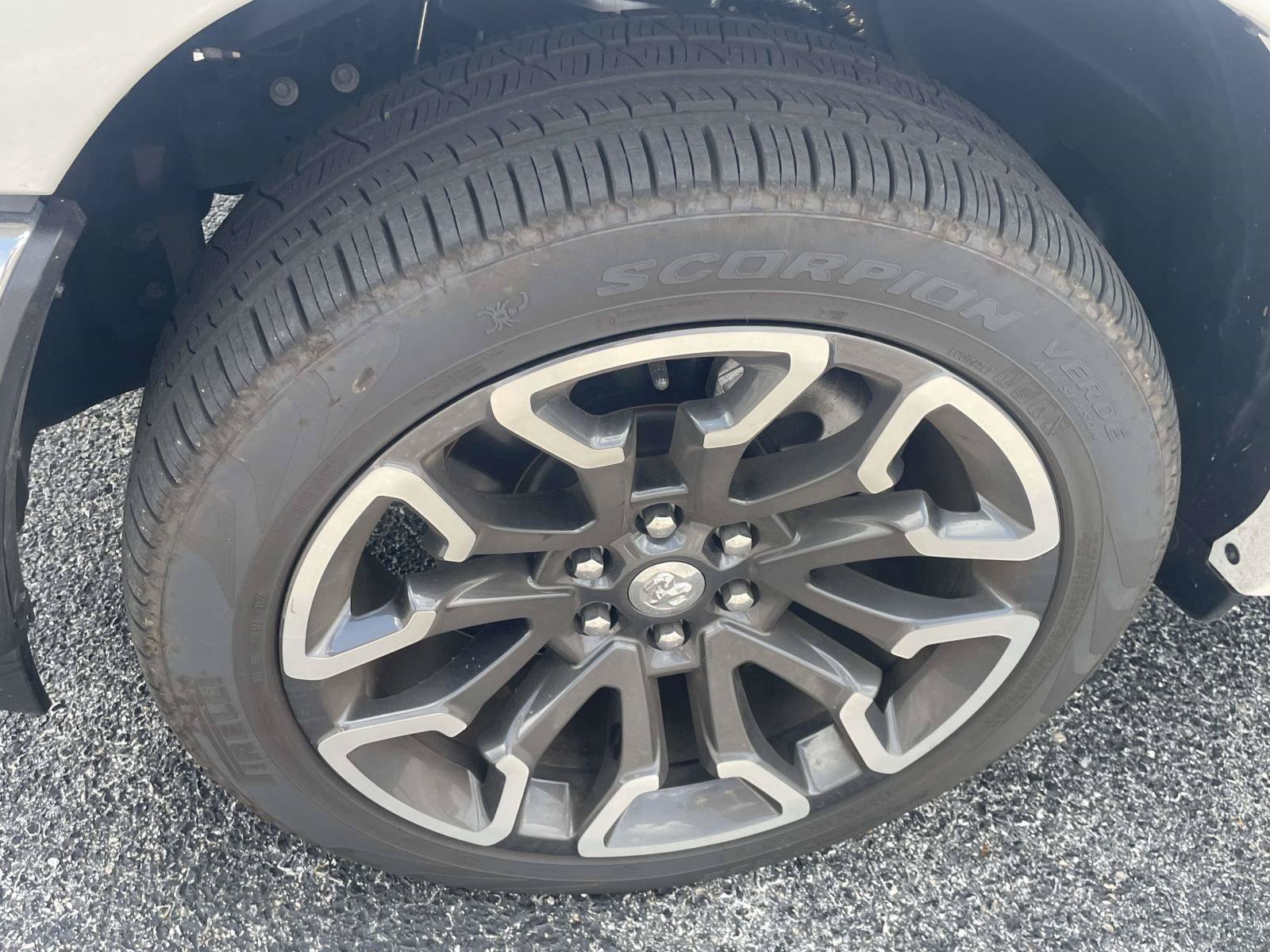 Certified 2025 RAM 1500 Limited AWD/4WD image 14
