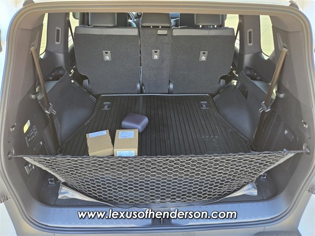 Certified 2025 Lexus LX 600 4WD w/ Appearance Package image 16