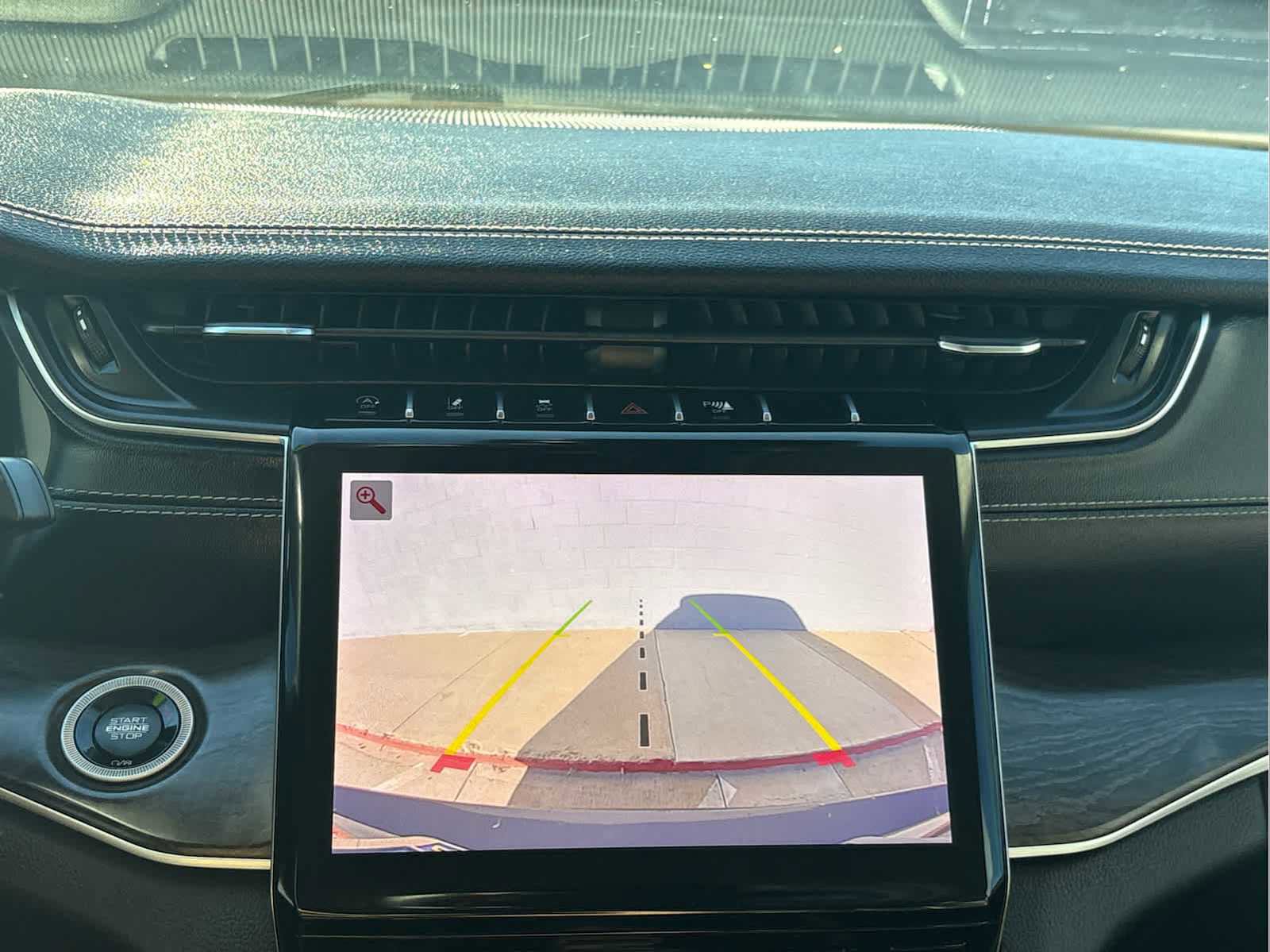 Used 2022 Jeep Grand Cherokee L Limited image 32