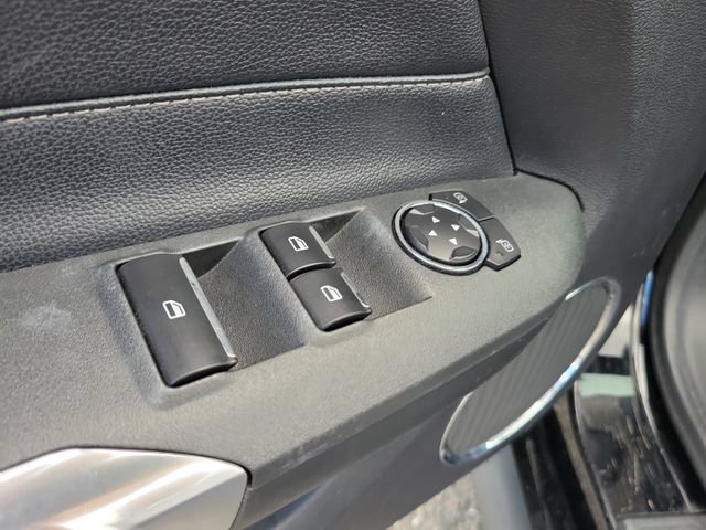 Used 2017 Ford Mustang Premium RWD image 28