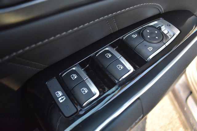 Certified 2023 Kia Sorento SX image 23