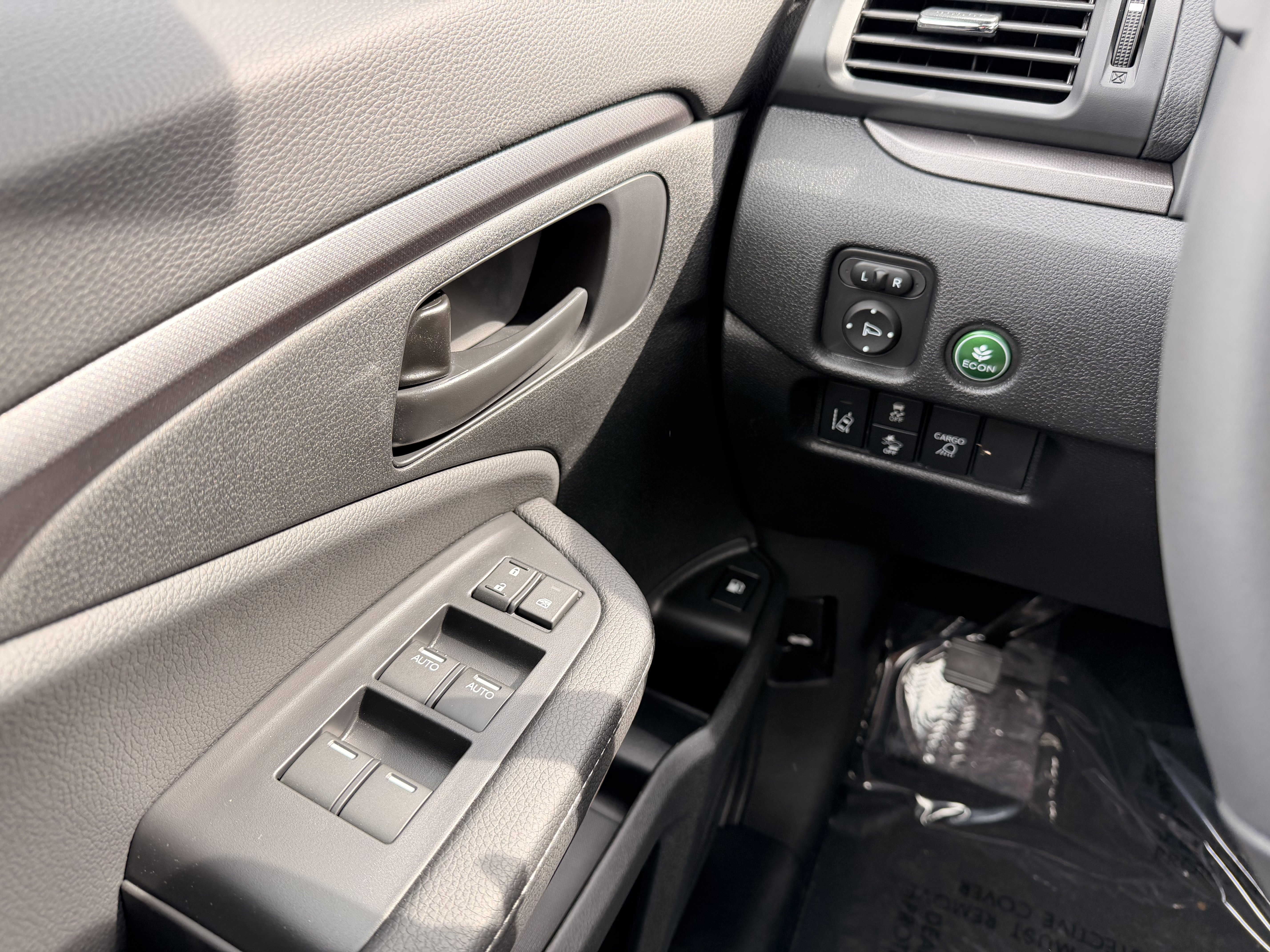 Certified 2026 Honda Ridgeline Sport image 21