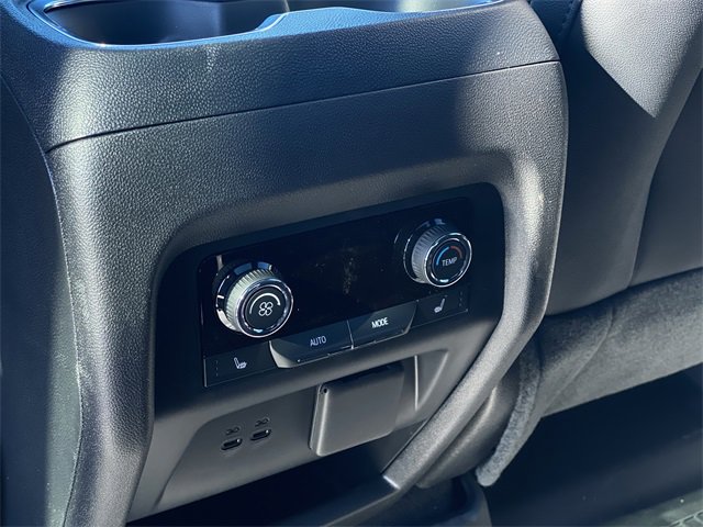 New 2026 Chevrolet Traverse High Country w/ LPO, Floor Liner Package image 31