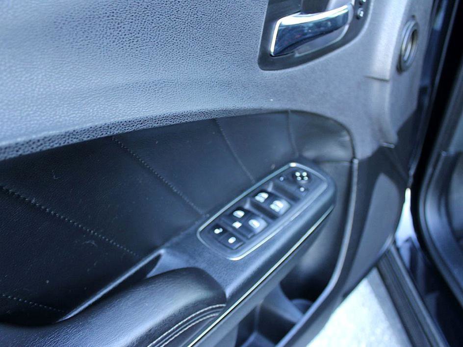 Used 2018 Dodge Charger SRT Hellcat w/ Harman/Kardon Audio Group RWD image 11