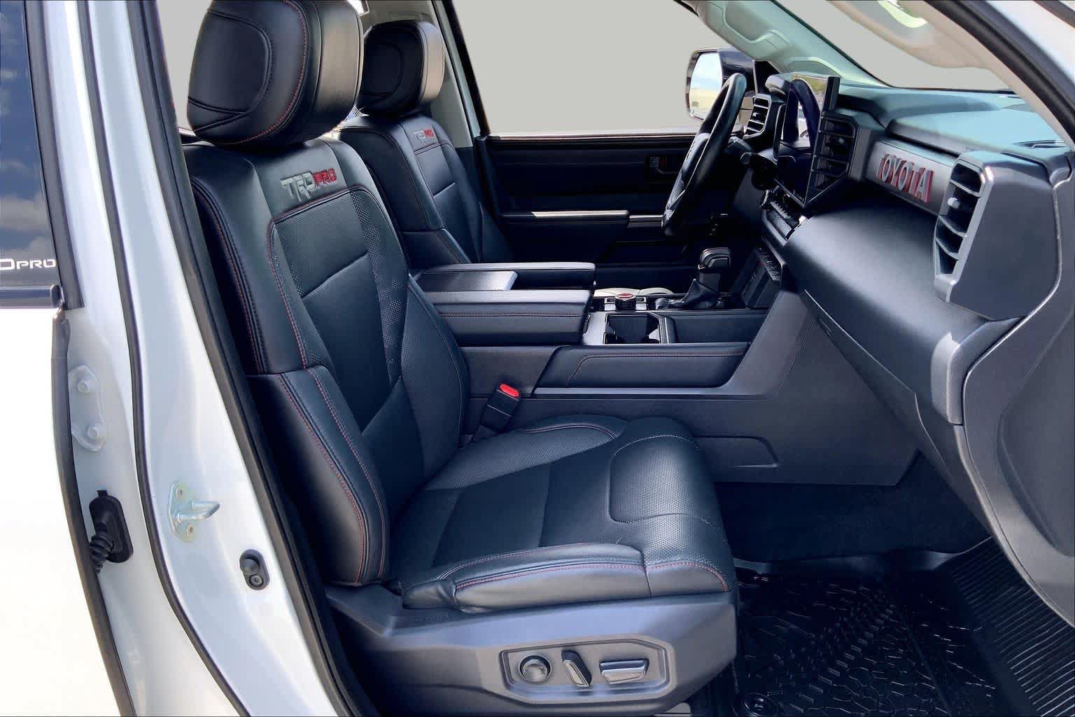 Used 2022 Toyota Tundra TRD Pro AWD/4WD image 9