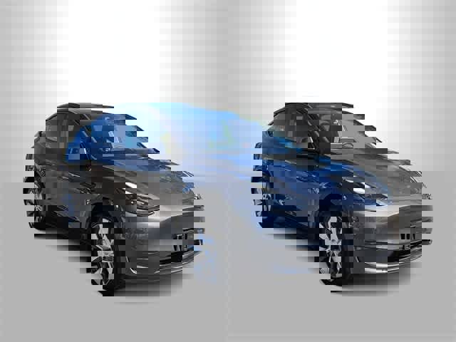 Used 2022 Tesla Model Y Long Range video 2