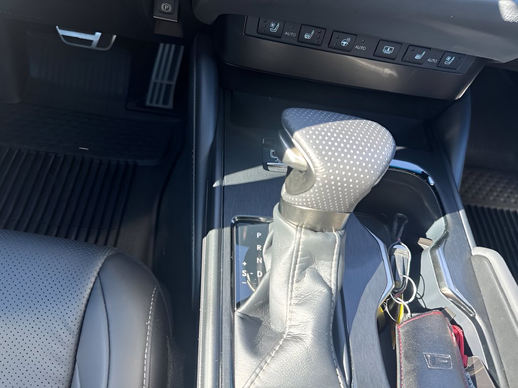 Used 2025 Lexus ES 350 F Sport w/ Accessory Package (Z2) FWD image 14