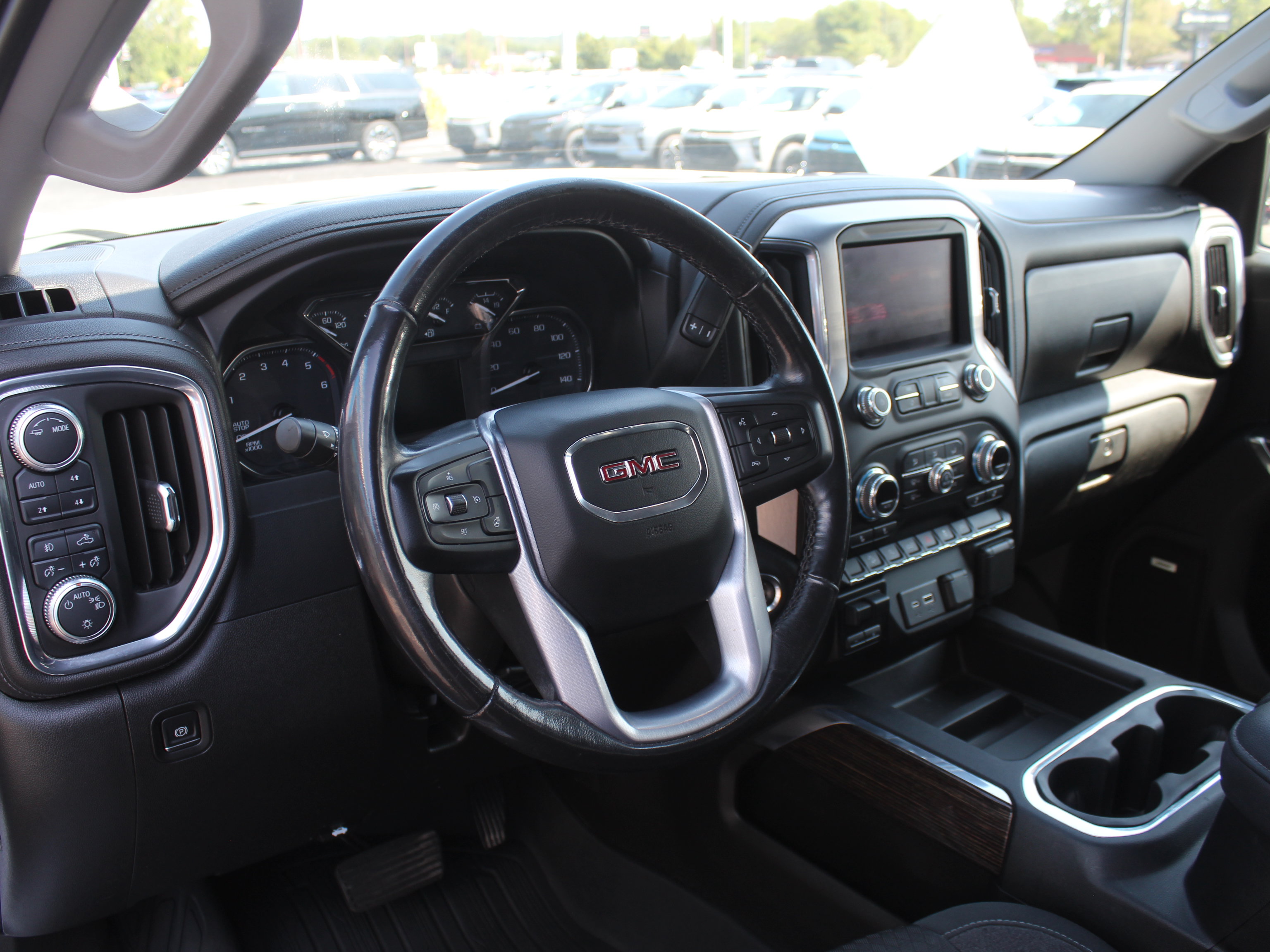 Used 2021 GMC Sierra 1500 Elevation AWD/4WD image 16