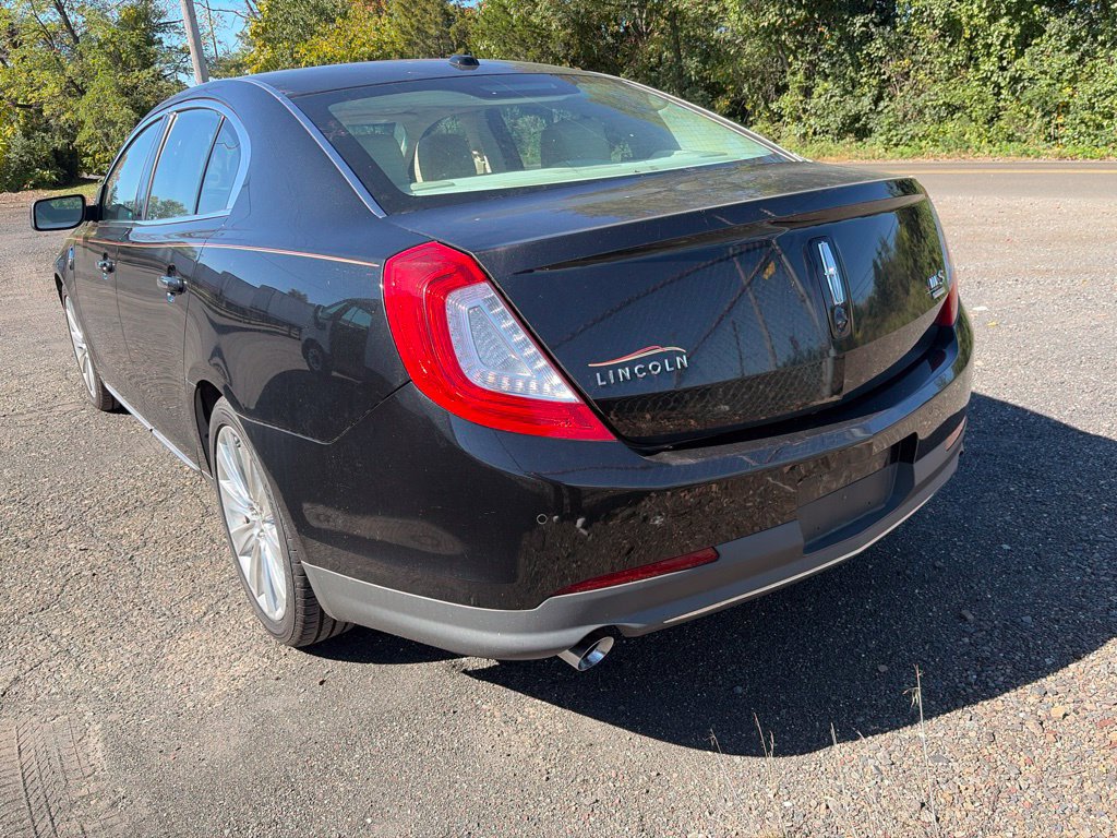 Used 2013 Lincoln MKS AWD image 5