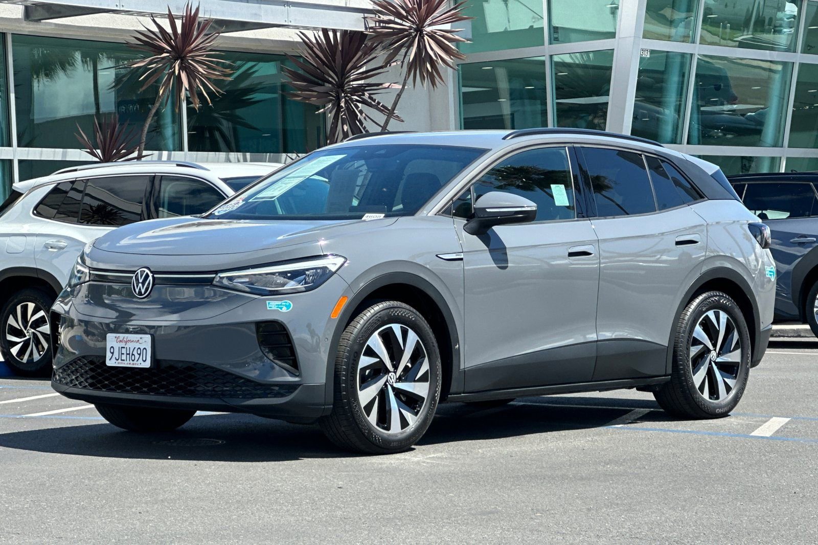 Used 2023 Volkswagen ID.4 Pro image 8