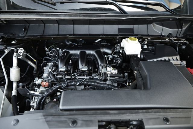 Used 2025 Nissan Pathfinder SL image 30