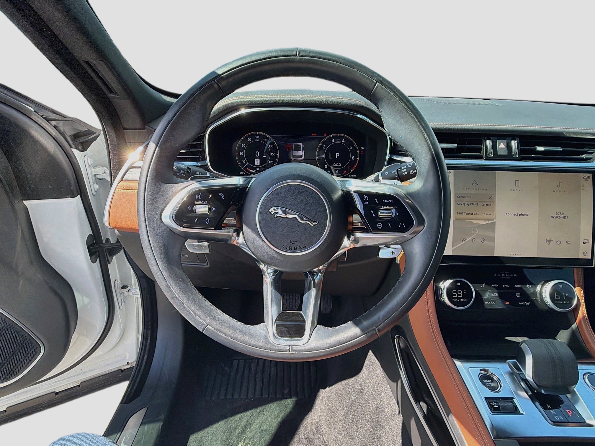 Used 2024 Jaguar F-PACE R-Dynamic S AWD/4WD image 38