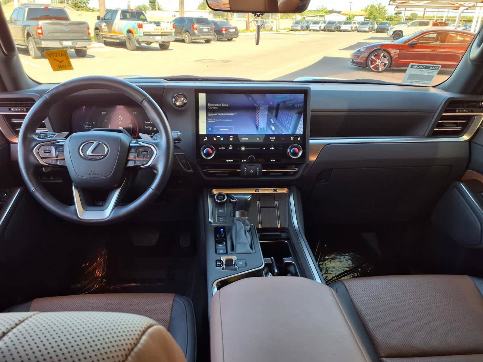 Used 2024 Lexus GX 550 w/ Cold Area Package AWD/4WD image 16
