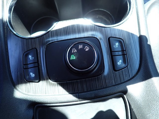 Used 2020 GMC Acadia SLT AWD/4WD image 22