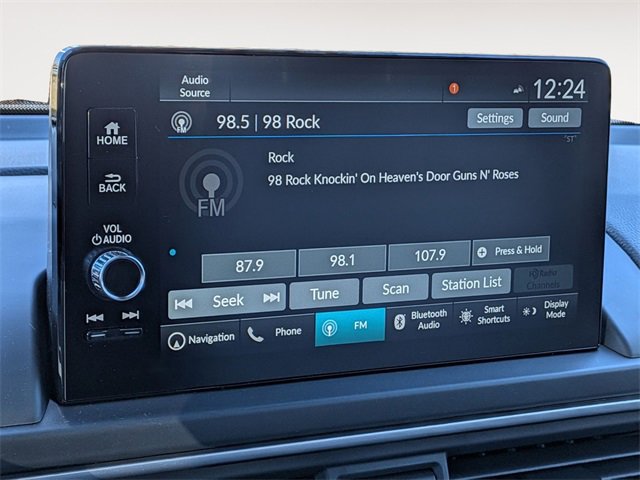 New 2025 Honda Pilot Touring image 18