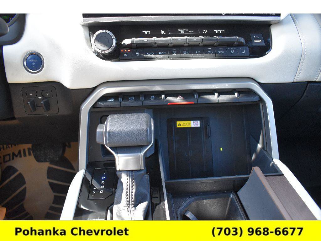 Used 2023 Toyota Sequoia Capstone AWD/4WD image 16