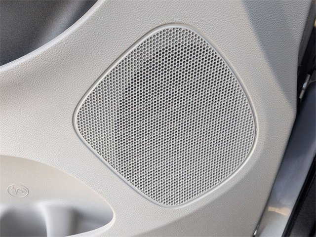 Used 2020 Dodge Grand Caravan SE image 28