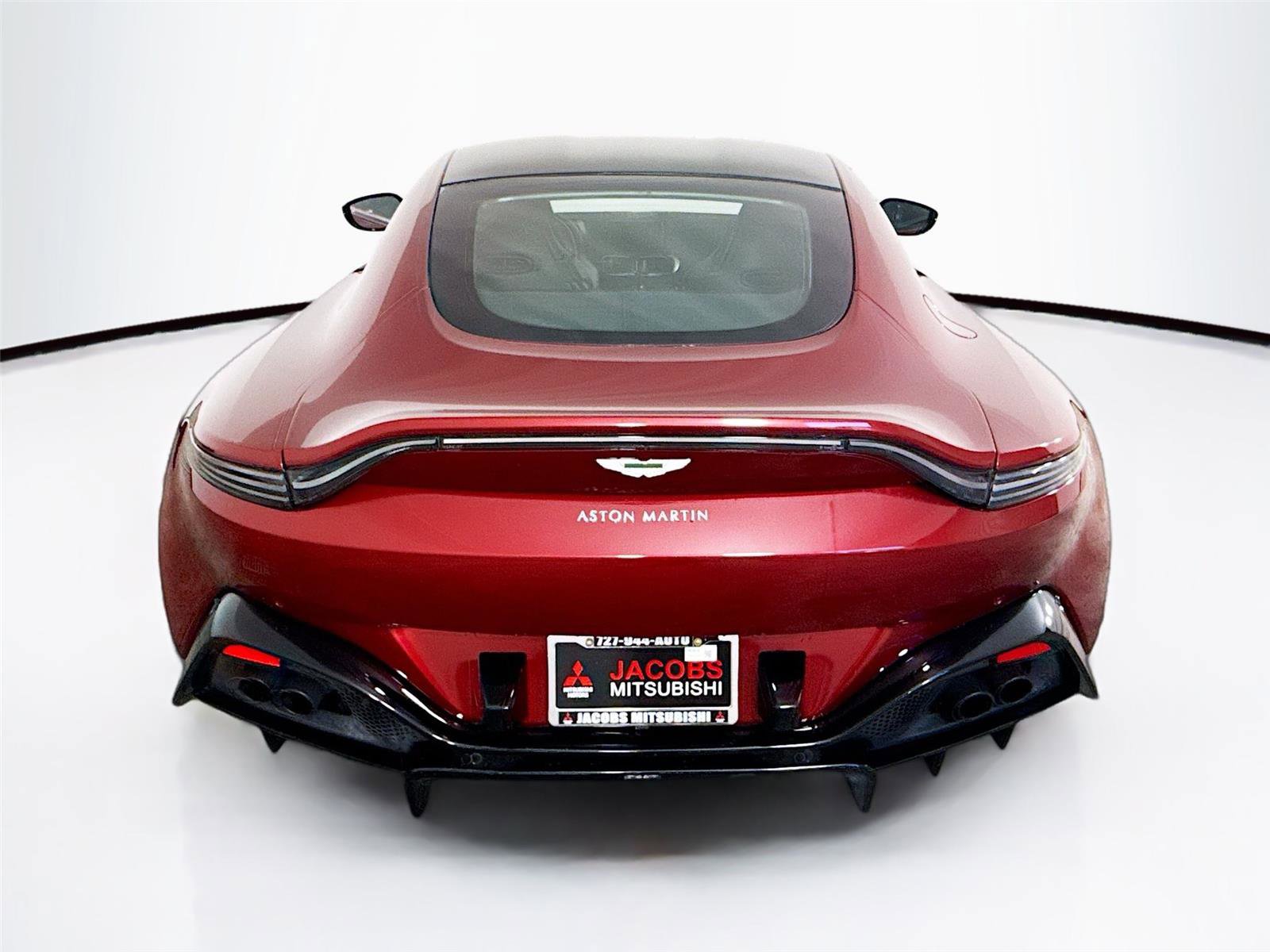 Used 2020 Aston Martin V8 Vantage Coupe RWD image 18