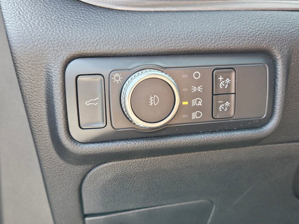 Used 2022 Ford Explorer Limited image 27