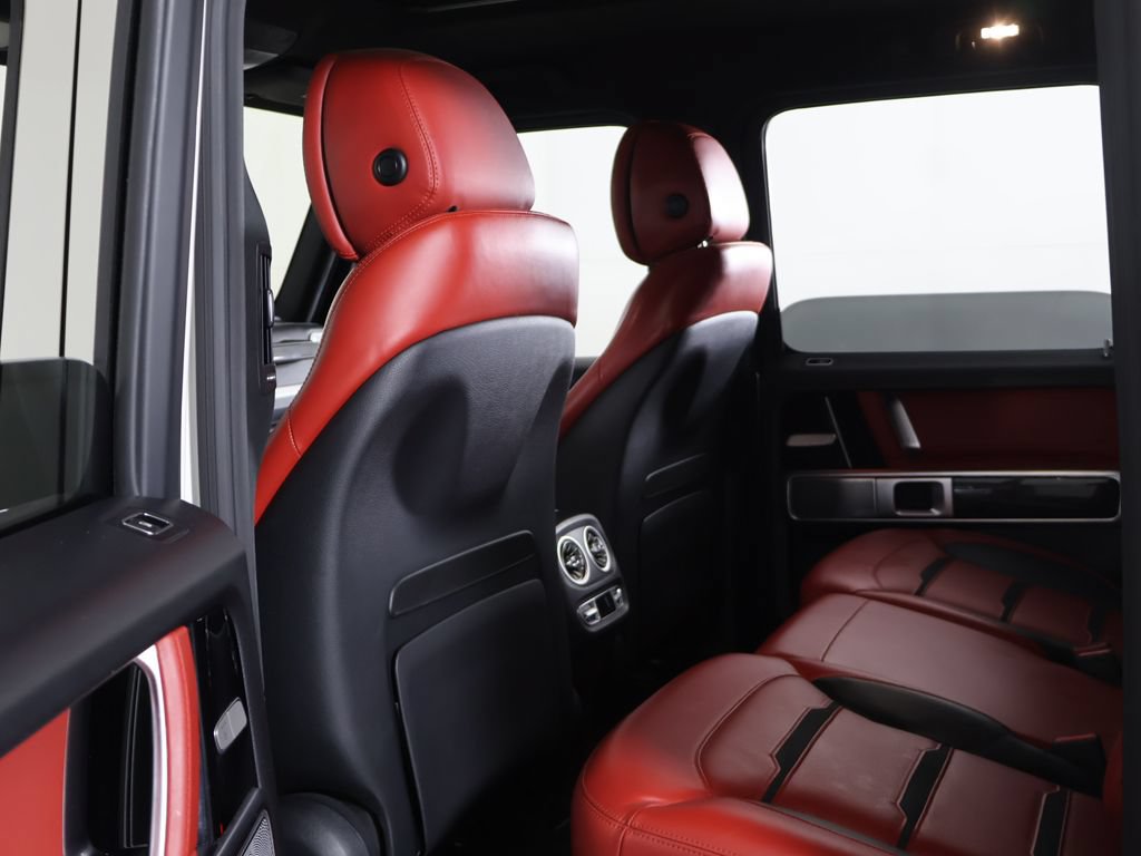 Used 2020 Mercedes-Benz G 63 AMG 4MATIC w/ Seat Comfort Package image 34