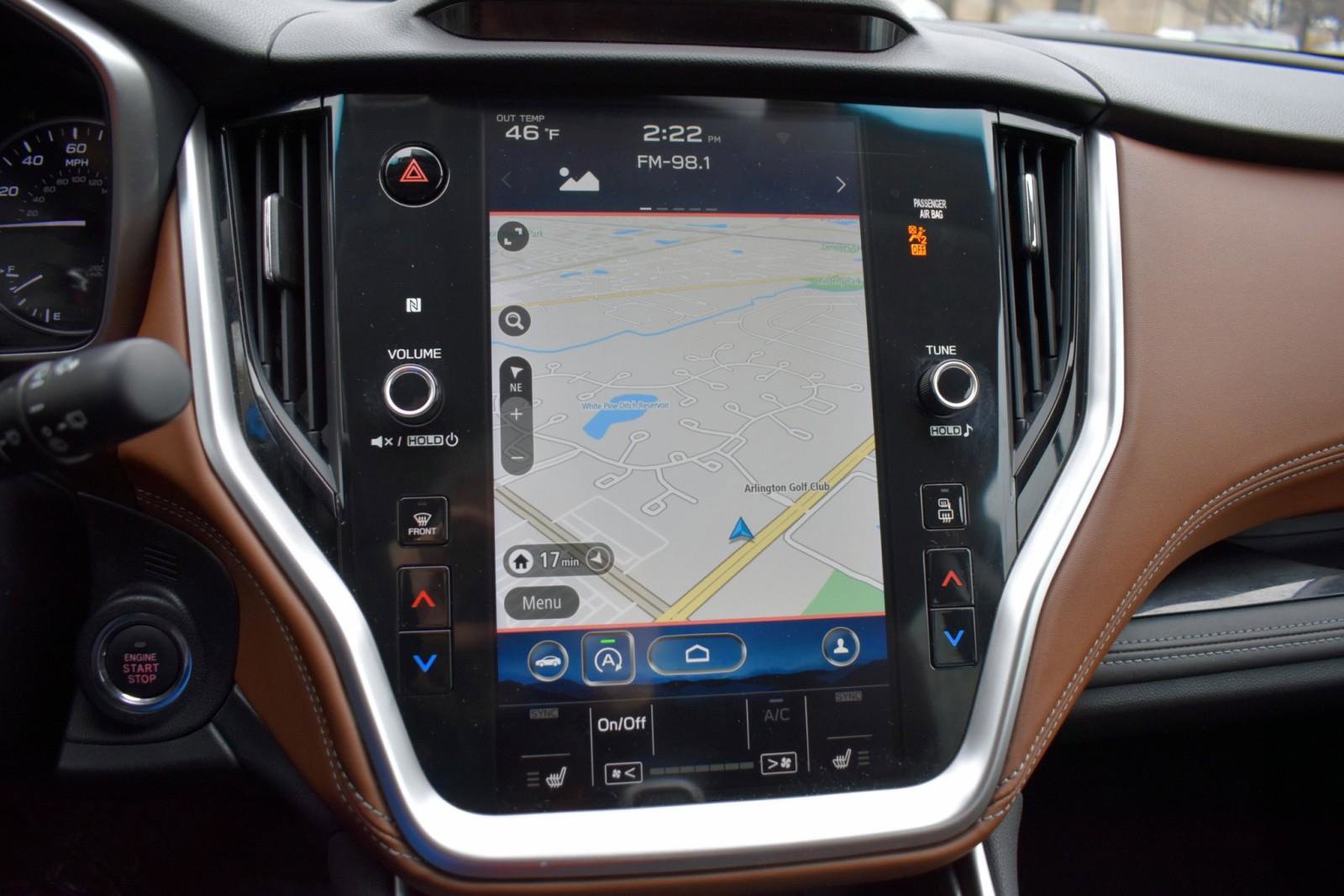 Used 2020 Subaru Outback Touring w/ Popular Package #2 image 17