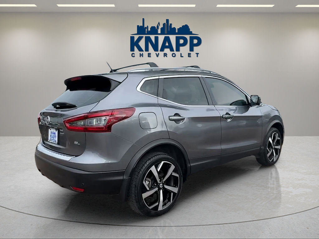 Used 2022 Nissan Rogue Sport SL FWD image 5