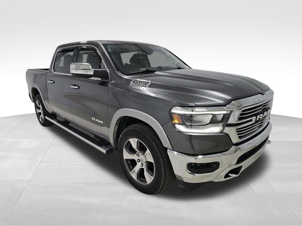 Used 2019 RAM 1500 Laramie AWD/4WD image 4